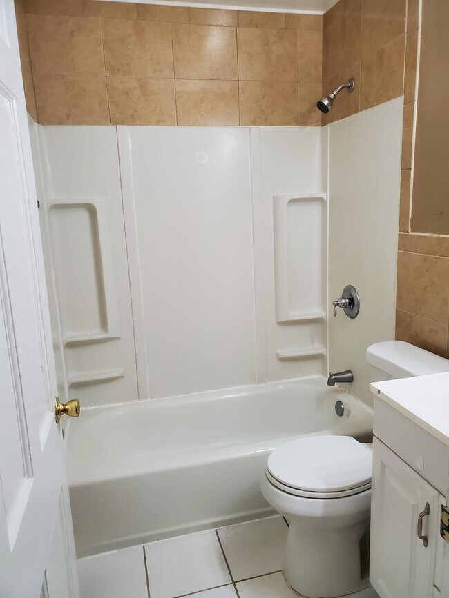 Photo - 6040 Cascade Dr