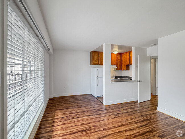 Whitfield - Living Room & Dining Area - King & Queen Apartments