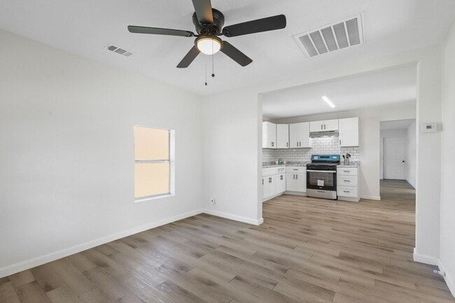 Photo - BEAUTIFUL- UPDATED 3 bedroom 1 Bath in Cle...