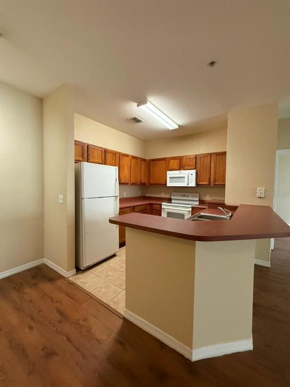 8103 Lillies Way Unidad 107