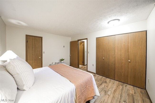 Photo - 8140 Southwood Dr