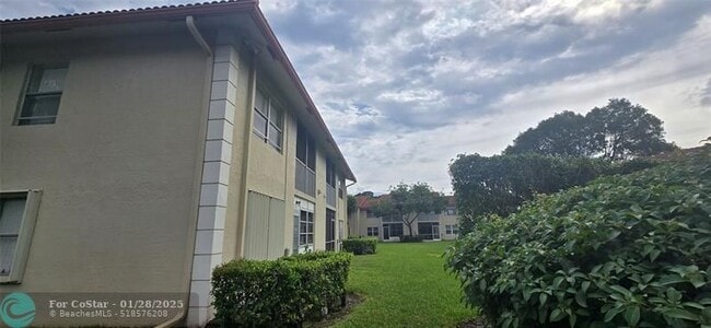 Photo - 3071 Holiday Springs Blvd Unit 102