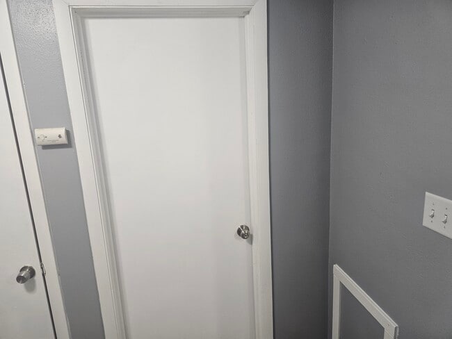 Building Photo - 1114 13th St S Unit 1112