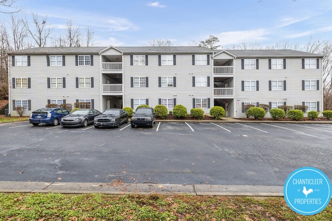 Building Photo - 1041 W Barton St Unit G