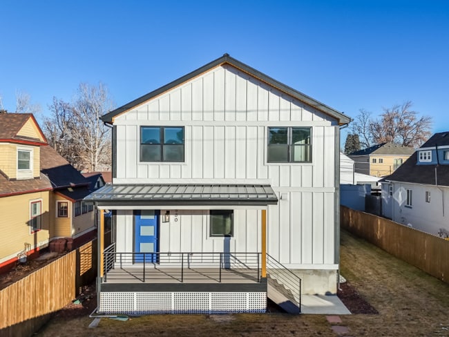 Photo - 3880 Sheridan Boulevard House