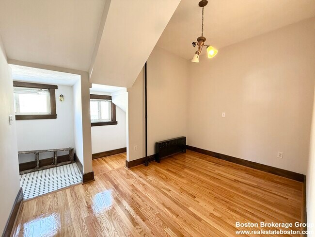 Photo - 112 Allston St Unit #3