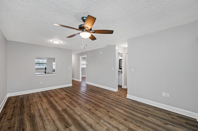 Photo - Armature Lake Apartments