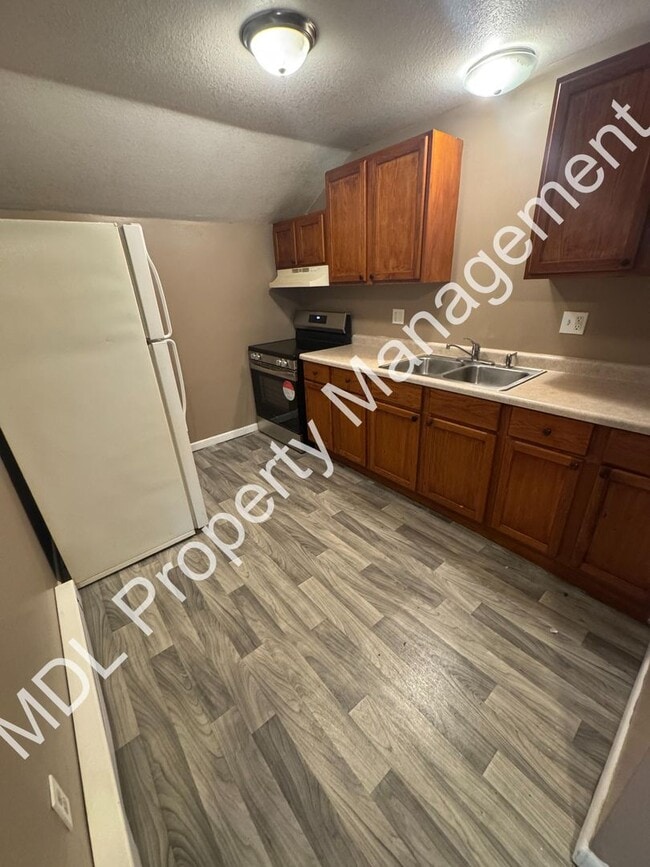 408 N Webster St Unit 2