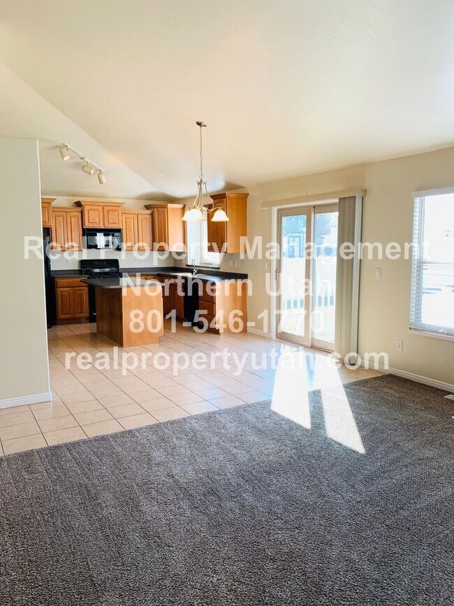 3 Bedroom 2 Bath Home in Roy Coming Soon! House Rental in Roy, UT