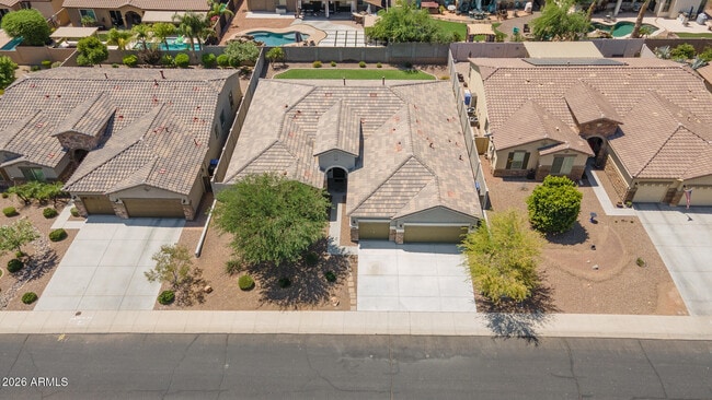 Photo - 18445 W Saguaro Ln