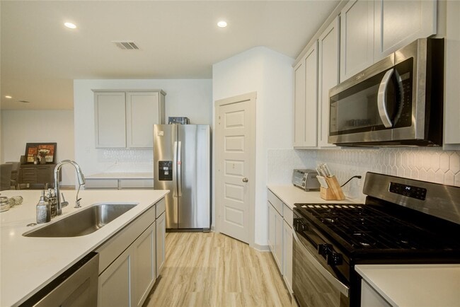 Building Photo - 3530 Ter Lndg Ct