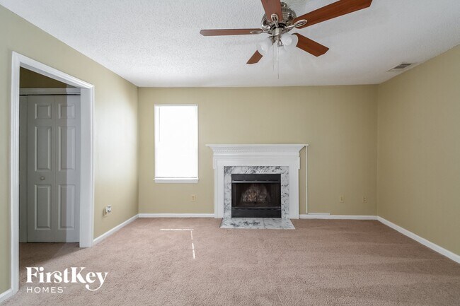 Photo - 1446 Cimarron Pkwy