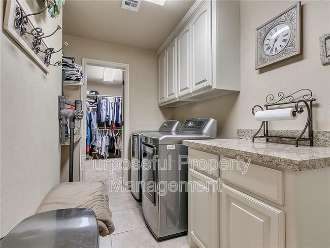 Photo - 2409 Austrian Pine Dr