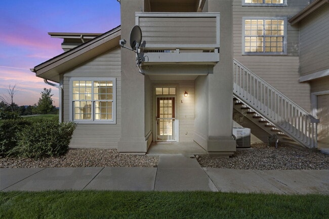 Building Photo - "Chic & Spacious 2-Bed, 2-Bath Condo with Granite Elegance in Littleton!" Unit #L