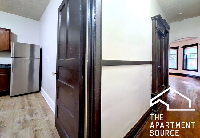 Photo - 4533 S Michigan Ave Unidad 3A