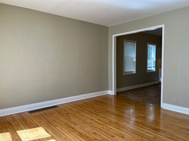 Photo - 2965 S 8th St Unidad LOWER