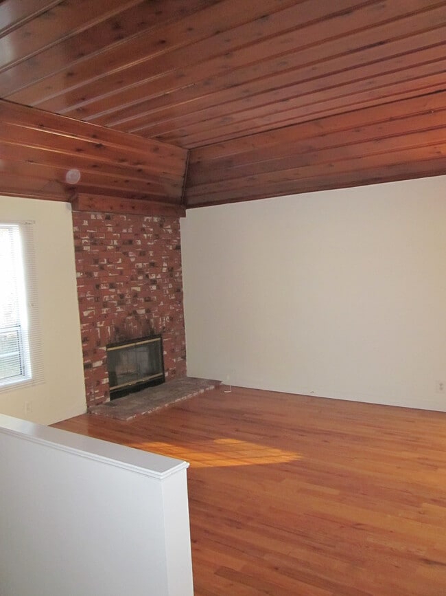 Photo - 5535 Radford Ave Unidad 5535