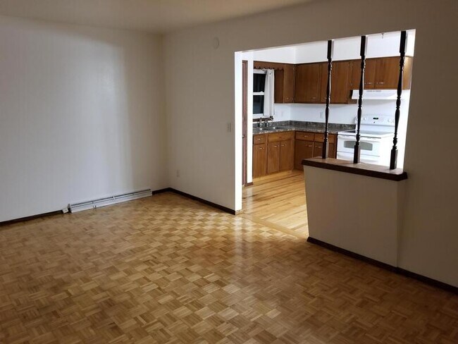 Photo - 1097/1099 Laurel Court - 1099