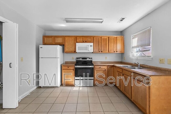 Photo - 615 40th Ave N Condo Unit B