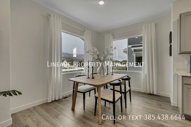 Photo - 3940 N Cougar Ln