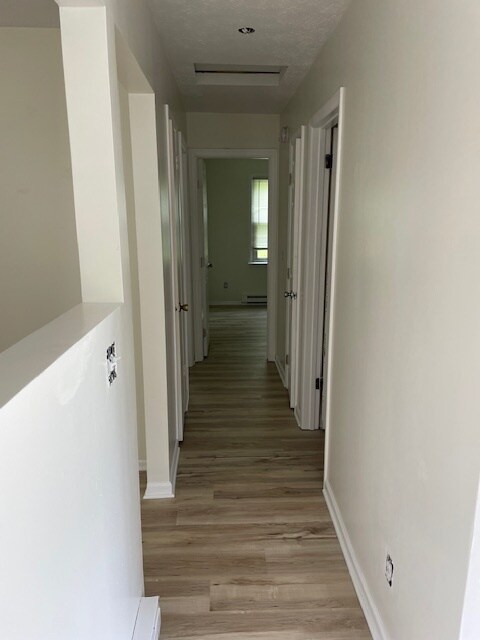 View from kitchen downhallway to bedrooms - 7737 Ninevah Rd Unidad 7737