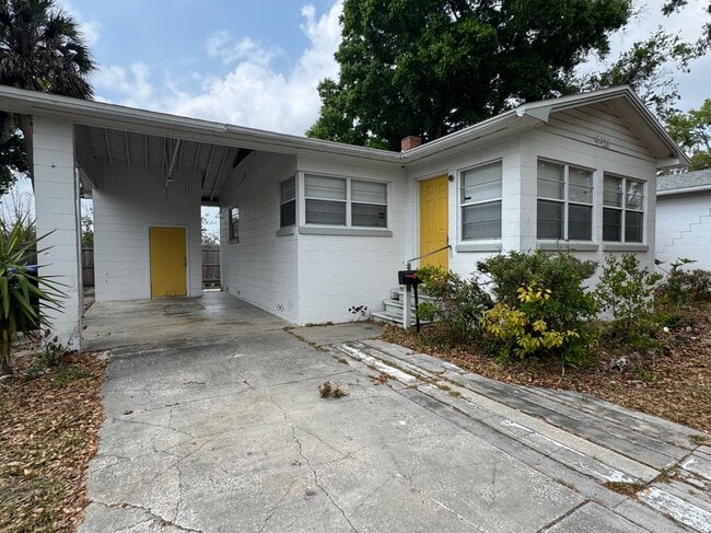 Building Photo - 4418 Eli St