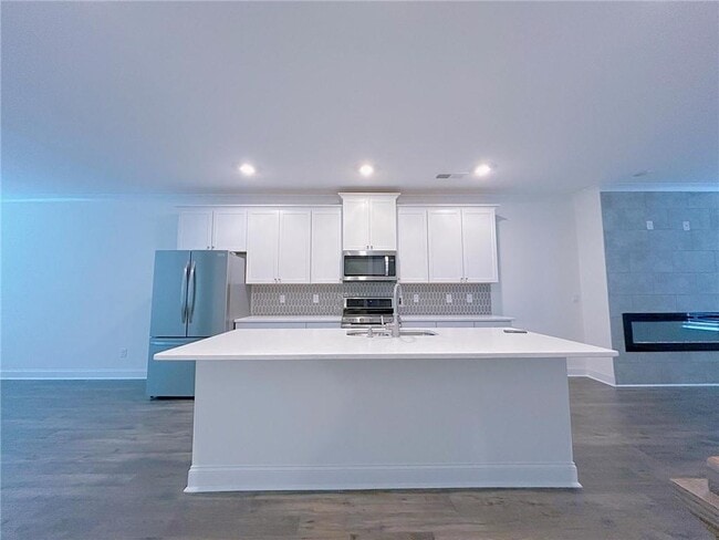 Photo - 1297 Ascot Ter