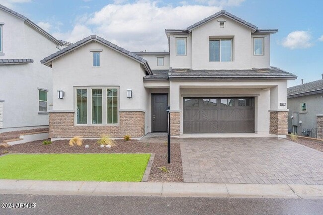 Photo - 21390 W Meadowbrook Ave