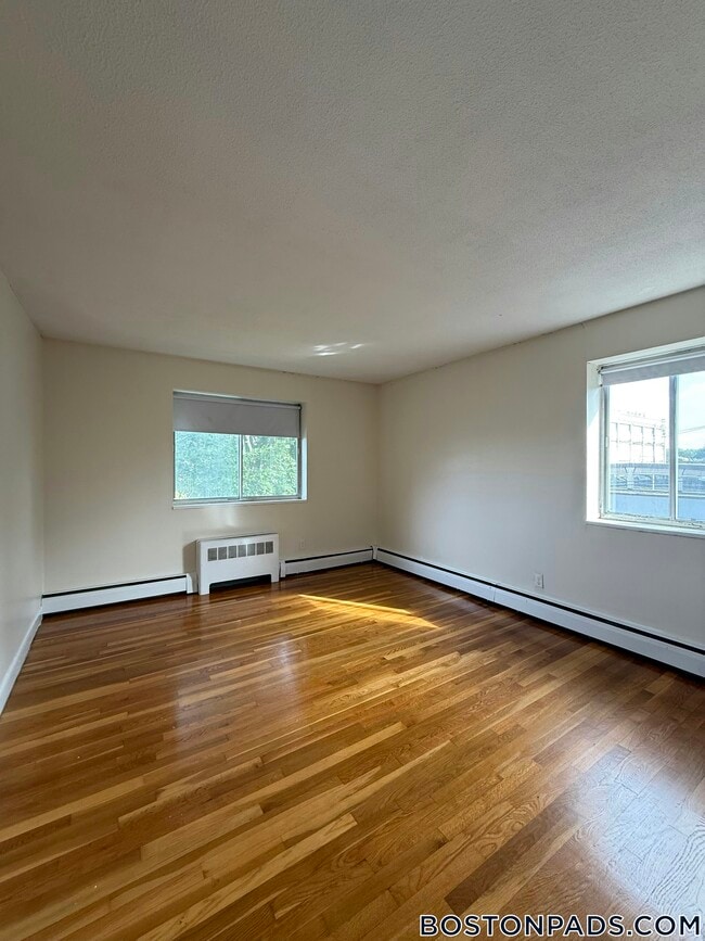 Photo - 90 Gardner St Unit 34