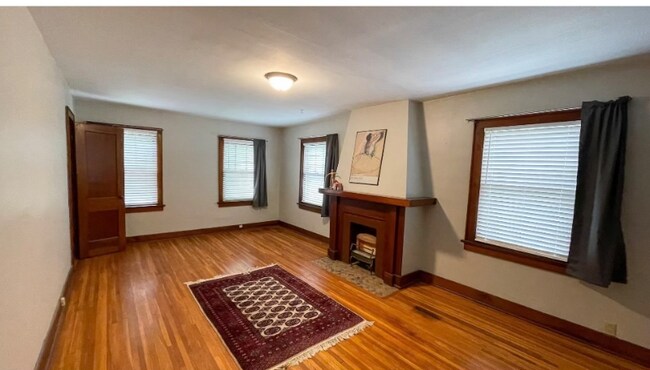 Photo - 1114 N Carlos Ave