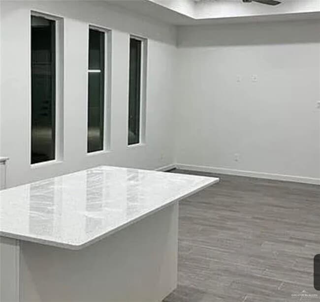 1312 Lore Dr Unit 1