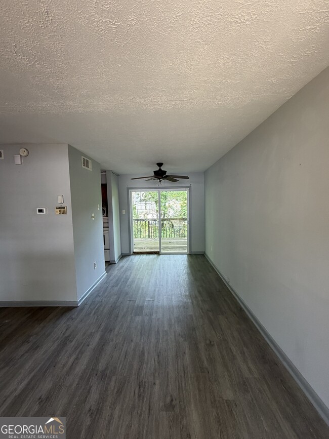 Photo - 1045 Laurel Ct