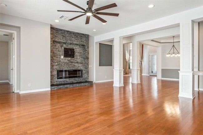 Photo - 10226 Deercliff Dr