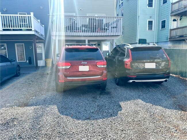 Photo - 10 Clinton St