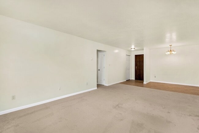 Photo - Marlin Manor