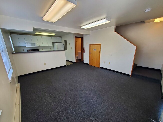 Photo - 113 N Sparks St Unit 113