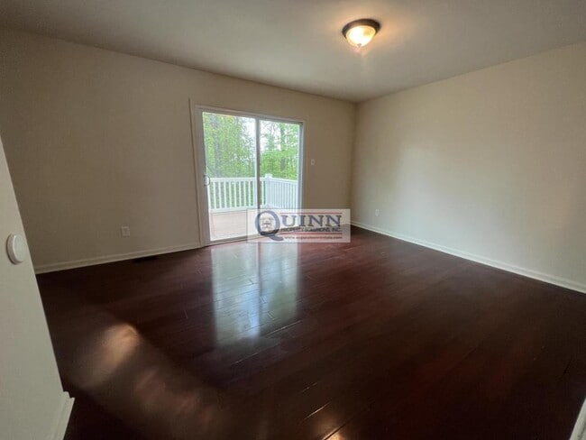 Photo - 179 E Village Rd