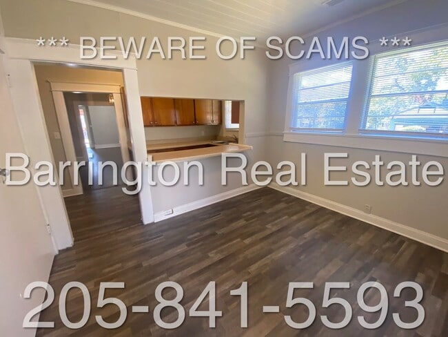 Photo - 1698 Cleburn Ave
