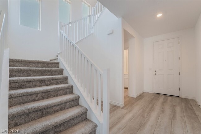 Building Photo - 3952 Henny Ave