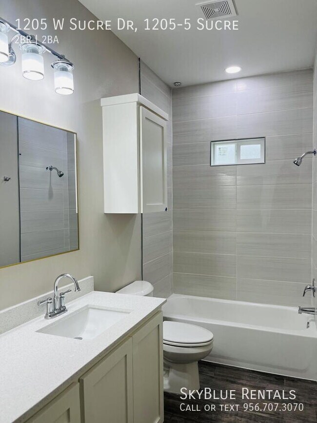 Photo - 1205 W Sucre Dr