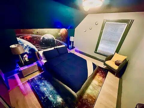Photo - 3333 W 98th St