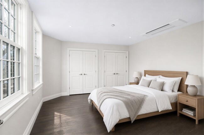 1 School St Unit R9