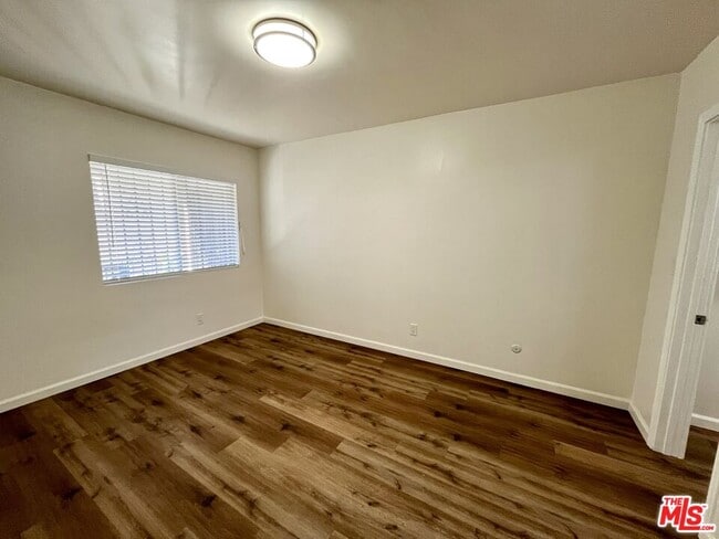 Photo - 829 Alpine St Unit 3