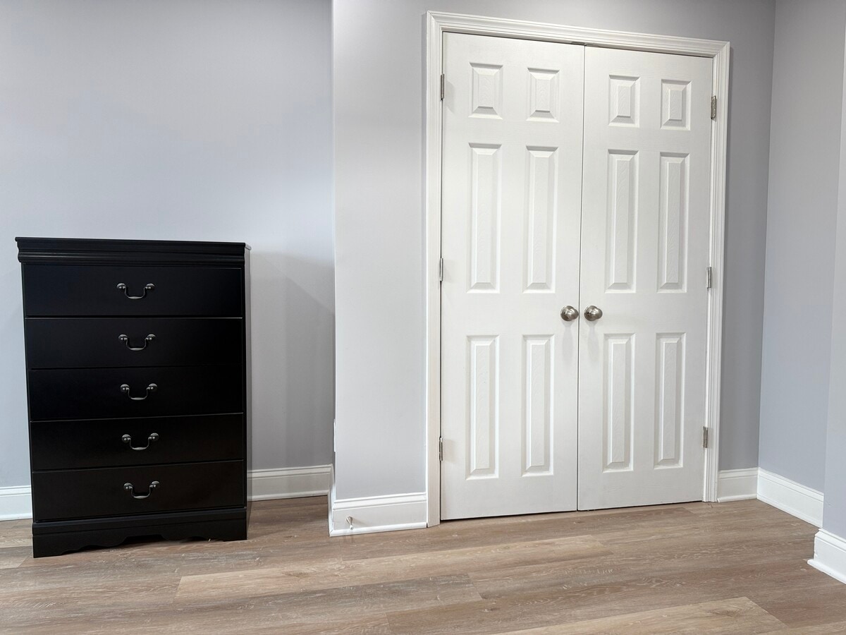 Photo - 2323 Barclay St Unit 3