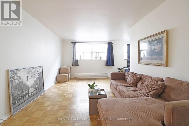 Photo - 1751 Victoria Park Ave Unit 308