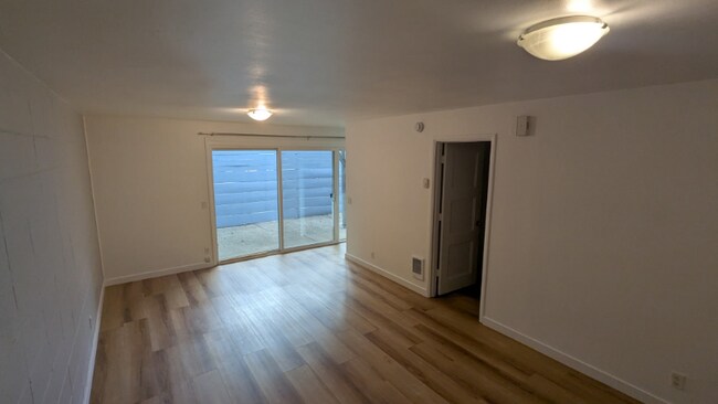 1370 High St Unit #B