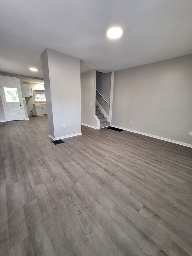 Photo - 326 Washington St