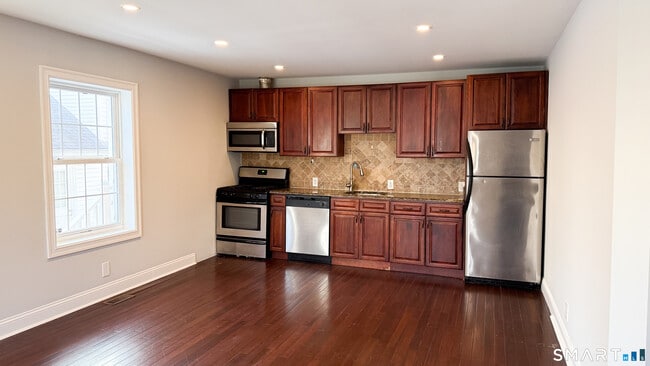 Photo - 271 Seaside Ave Unit A