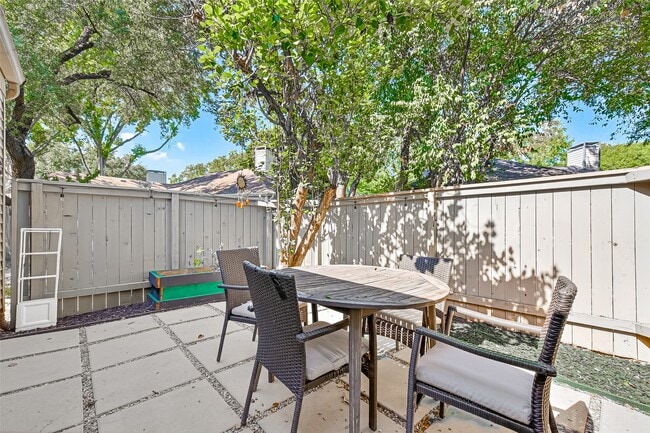 Photo - 1422 Chardonnay Dr