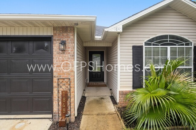 Photo - 1845 Brick Cir